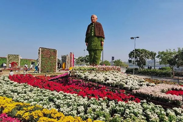 Riverfront Flower Park